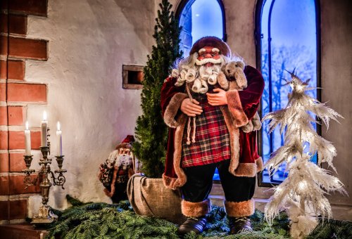 Santa Claus has come to visit