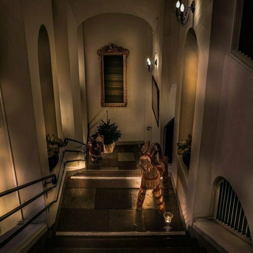Atmospheric arches